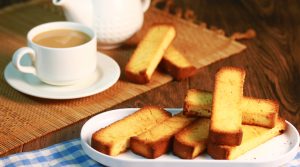 It's tea time: Enjoy cake rusks with your evening tea