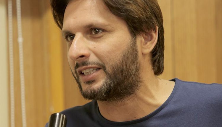 Afridi comments on Sadiq Muhammad for being a manager of U19 team